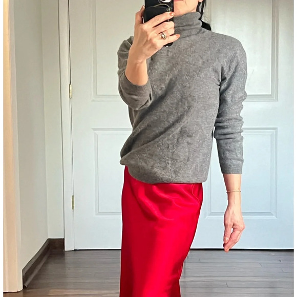 Alexa Grace 100% cashmere turtleneck sweater size XS - Picture 2 of 10